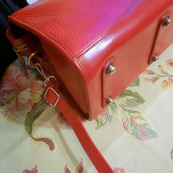 SOLD! Dooney & Bourke Red Leather Satchel Vintage All Weather Leather - Picture 5 of 16